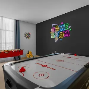 3 - Bedroom شقة
